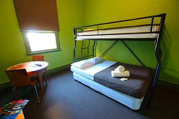 Sydney Central Inn - Hostel - Accommodation Noosa 7