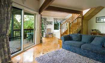 Cottages At Monreale - Accommodation Noosa 15
