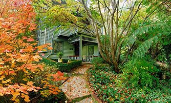 Cottages At Monreale - Accommodation Noosa 18