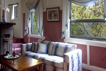 Cottages At Monreale - Accommodation Noosa 20