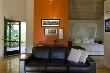 Cottages At Monreale - Accommodation Noosa 26