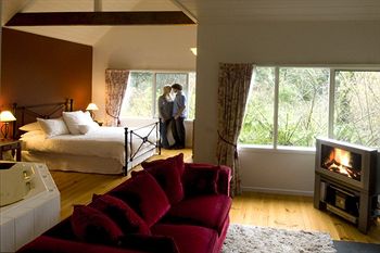 Cottages At Monreale - Accommodation Noosa 27