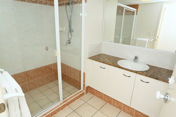 San Marino By The Sea Apartments - Accommodation Noosa 18