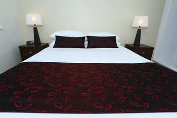 San Marino By The Sea Apartments - Accommodation Noosa 89