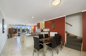 Portside Noosa Waters - Accommodation Noosa 0
