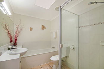 Portside Noosa Waters - Accommodation Noosa 1