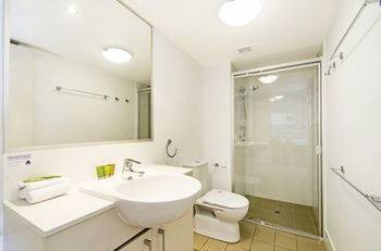 Horton Apartments - Accommodation Noosa 5