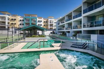 Coolum Seaside - Accommodation Noosa 4