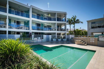 Coolum Seaside - Accommodation Noosa 15