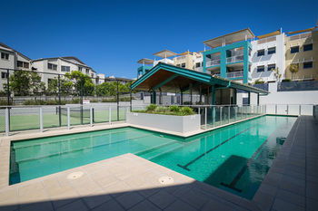 Coolum Seaside - Accommodation Noosa 16