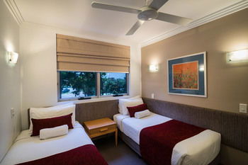 Coolum Seaside - Accommodation Noosa 32