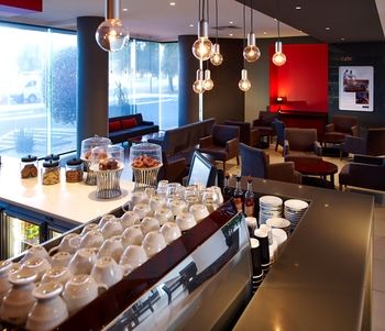 Mercure Melbourne Albert Park - Accommodation Noosa 9