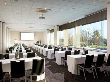 Mercure Melbourne Albert Park - Accommodation Noosa 86
