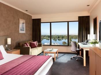 Mercure Melbourne Albert Park - Accommodation Noosa 92