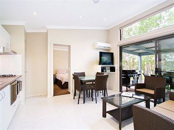 Gateway Lifestyle The Pines - Accommodation Noosa 17