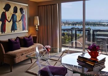 Art Series-The Blackman - Accommodation Noosa 7