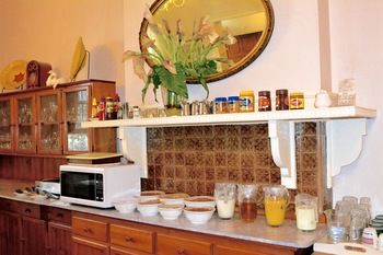 Georgian Court Bed & Breakfast - Accommodation Noosa 55