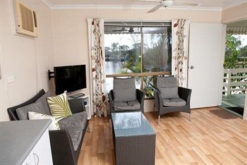 Maroochy River Resort & Bungalows - Accommodation Noosa 12