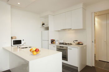 Melbourne Short Stay Apartments On Whiteman - Accommodation Noosa 18