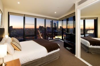 Melbourne Short Stay Apartments On Whiteman - Accommodation Noosa 21