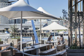 AKOM Docklands - Accommodation Noosa 50