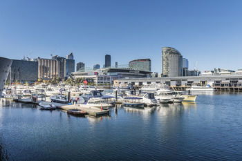 AKOM Docklands - Accommodation Noosa 53