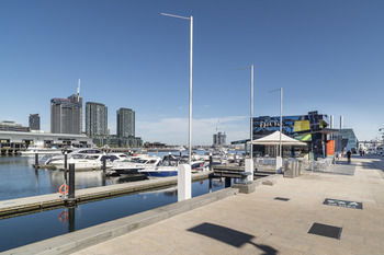 AKOM Docklands - Accommodation Noosa 56