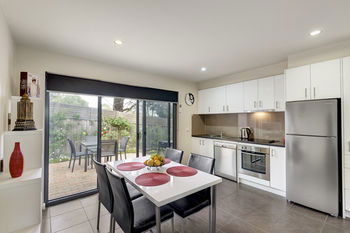 Bungunyah Apartments - Accommodation Noosa 11