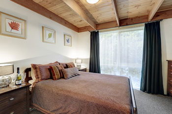 Bungunyah Apartments - Accommodation Noosa 24