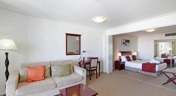 OVR Caloundra - Accommodation Noosa 16