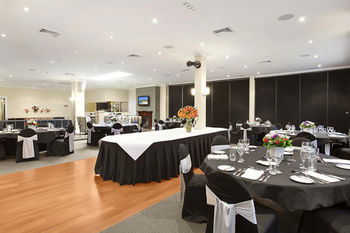 Checkers Resort & Conference Centre - Accommodation Noosa 9