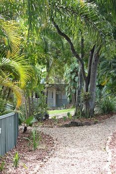 Nomads Noosa Backpackers Hostel - Accommodation Noosa 1
