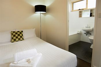 City Edge Serviced Apartments East Melbourne - Accommodation Noosa 21