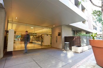 City Edge Serviced Apartments East Melbourne - Accommodation Noosa 26