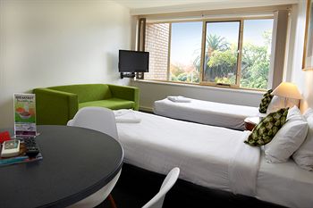 City Edge Serviced Apartments East Melbourne - Accommodation Noosa 29