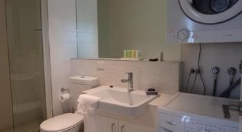 Hiigh Apartments - Accommodation Noosa 8
