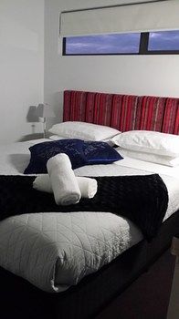 Hiigh Apartments - Accommodation Noosa 19