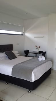 Hiigh Apartments - Accommodation Noosa 33