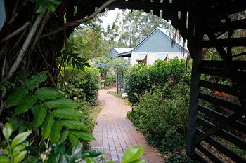 Bendles Cottages And Country Villas - Accommodation Noosa 25