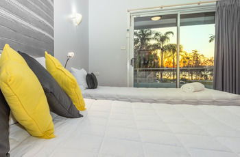 The Esplanade Motel - Formerly Eco-Inn Warners Bay - Accommodation Noosa 17