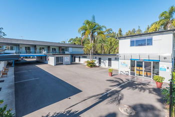 The Esplanade Motel - Formerly Eco-Inn Warners Bay - Accommodation Noosa 18