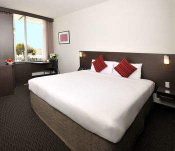Ibis Melbourne Glen Waverley - Accommodation Noosa 0