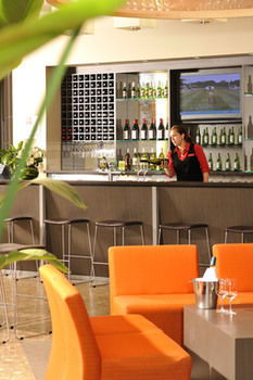 Ibis Melbourne Glen Waverley - Accommodation Noosa 8