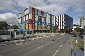 Docklands Private Collection Of Apartments - Digital Harbour - Accommodation Noosa 10