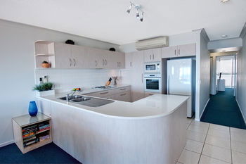 Osprey Apartments - Accommodation Noosa 3