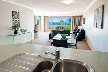 Osprey Apartments - Accommodation Noosa 4