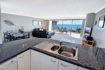 Osprey Apartments - Accommodation Noosa 18