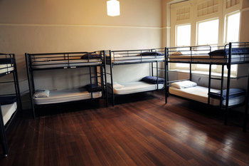 Nomads All Nations - Hostel / Backpacker - Accommodation Noosa 10