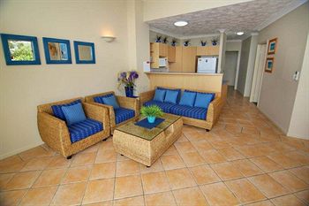 Twin Quays Noosa Resort - Accommodation Noosa 4