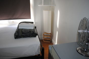 Highfield Hotel - Accommodation Noosa 18